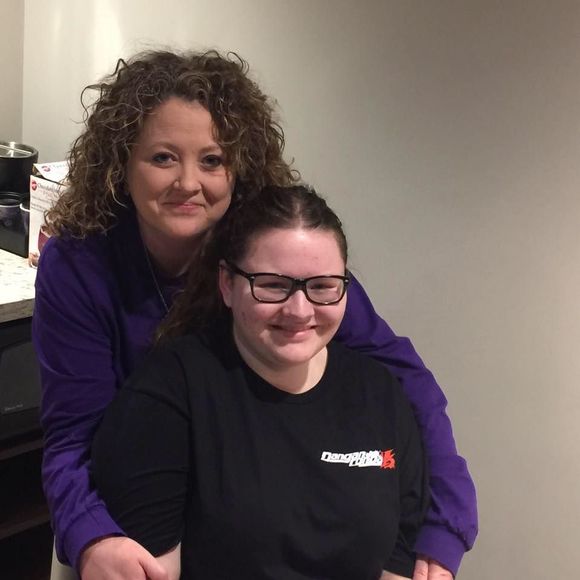 Meet your Posher, Tracey - Picture 1 of 1